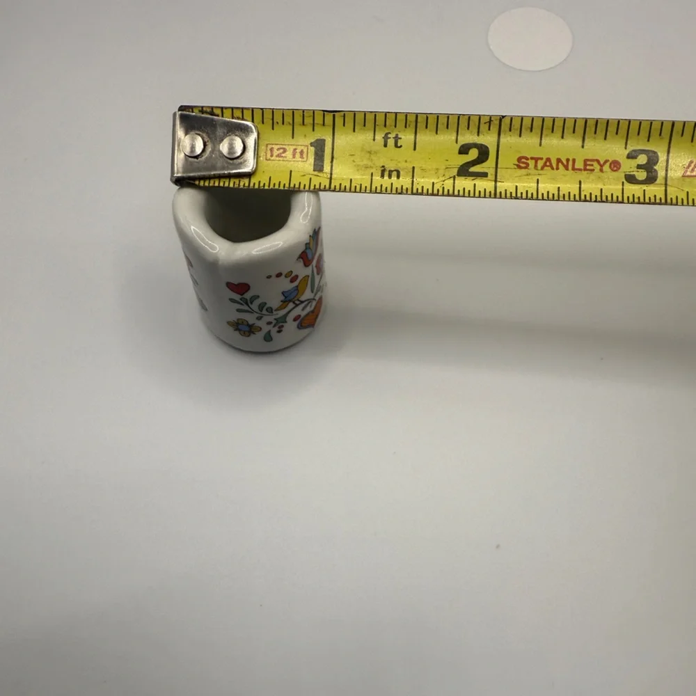 Vintage mini Taper candle holder - Picture 4 of 4